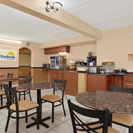 Days Inn By Wyndham Hagerstown I-70 Ngoại thất bức ảnh