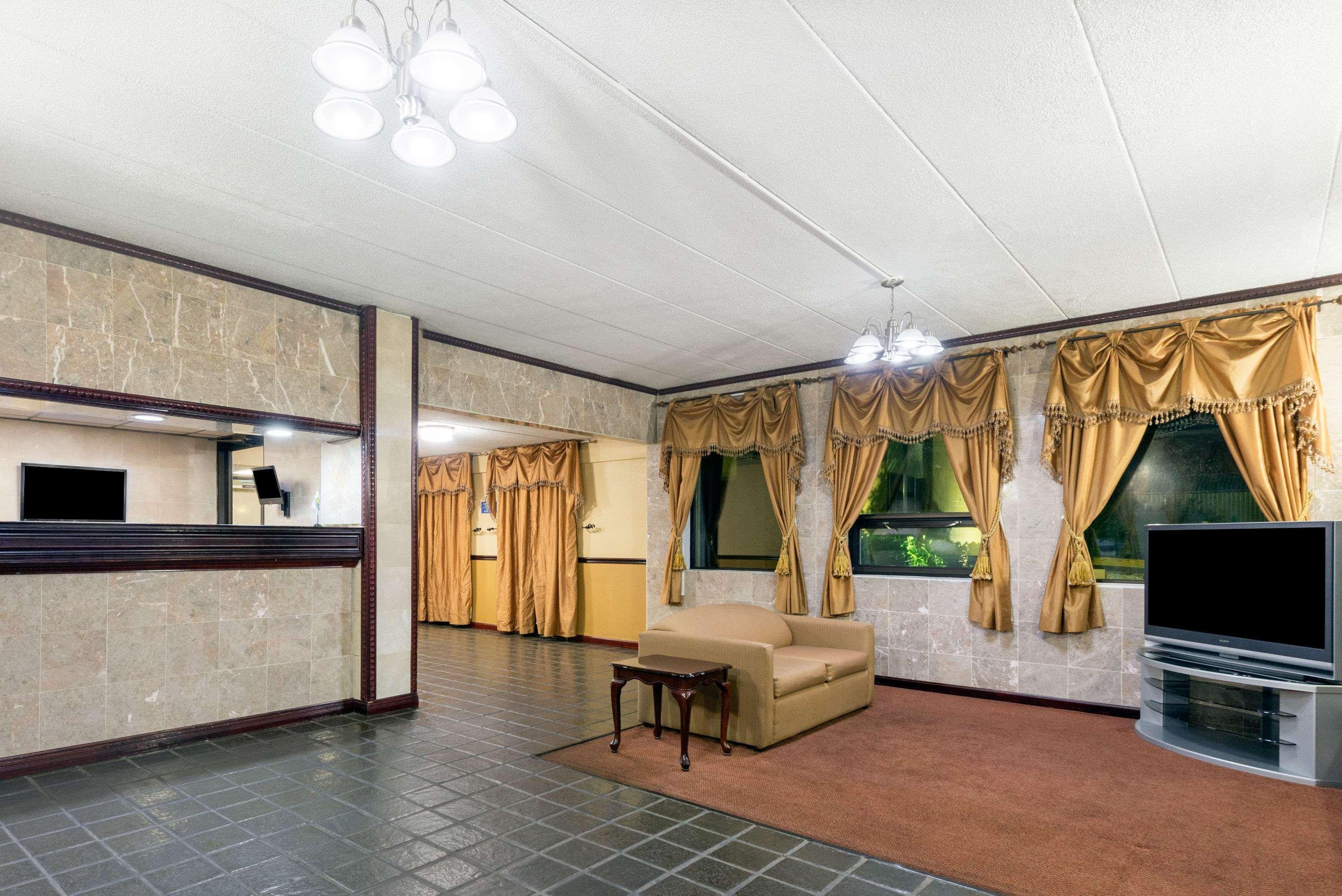 Days Inn By Wyndham Hagerstown I-70 Ngoại thất bức ảnh